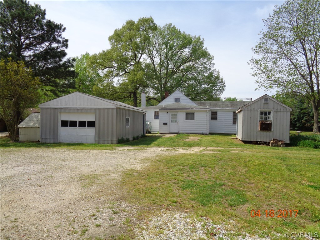 14301 Happy Hill Road Chester, VA 23831 - Photo 2 of 40 Gallery Image 2