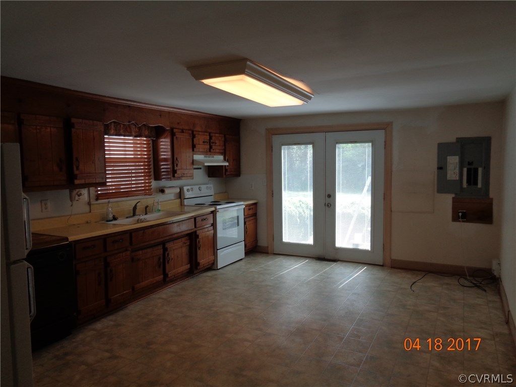 14301 Happy Hill Road Chester, VA 23831 - Photo 3 of 40 Gallery Image 3