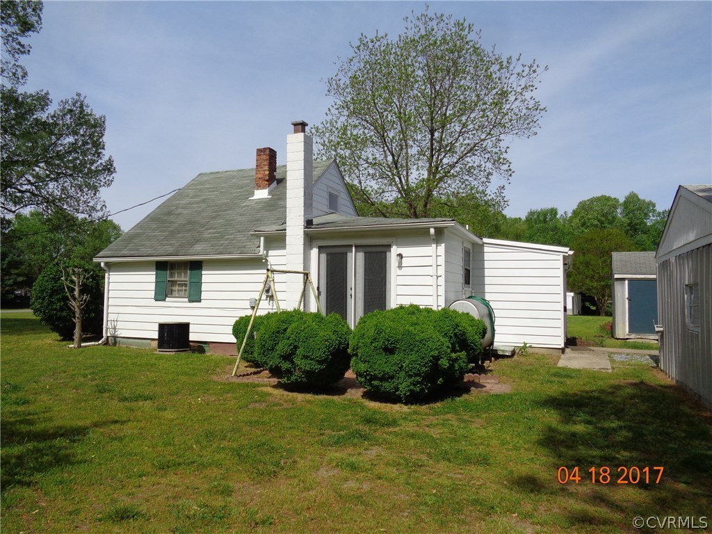 14301 Happy Hill Road Chester, VA 23831 - Photo 31 of 40 Gallery Image 31