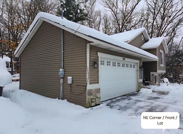 $327,500 | 3928 Arrowhead Trail, Allegan, MI 49010