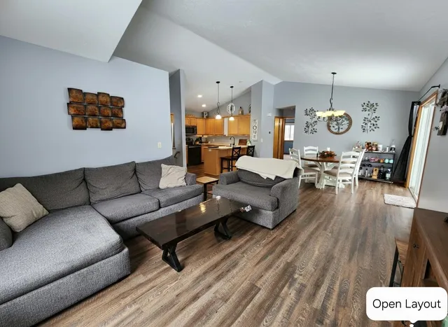 $327,500 | 3928 Arrowhead Trail, Allegan, MI 49010