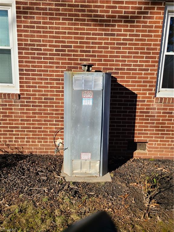 206 West Moore Avenue High Point, NC 27263 - Photo 5 of 25