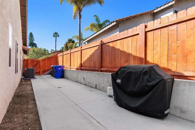 $895,950 | 1688 Avenida Oceano, Oceanside, CA 92056