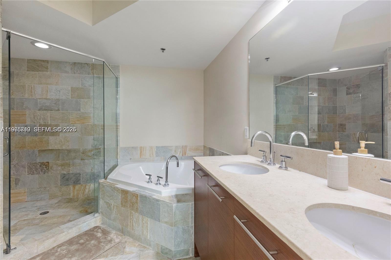 2641 North Flamingo Road, Unit 1806N Sunrise, FL 33323 - Photo 8 of 19
