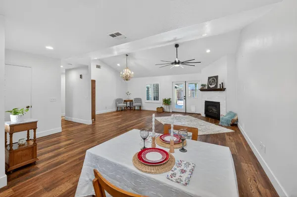 $349,500 | 1621 Tollhouse Lane, Clovis, CA 93611