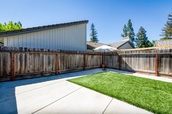 $349,500 | 1621 Tollhouse Lane, Clovis, CA 93611