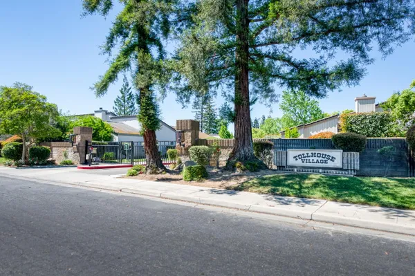 $349,500 | 1621 Tollhouse Lane, Clovis, CA 93611