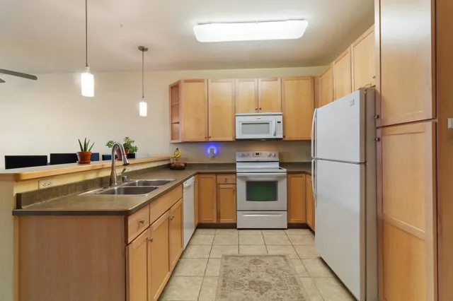 $220,000 | 201 East Lane Street, Unit 106, Sun Prairie, WI 53590