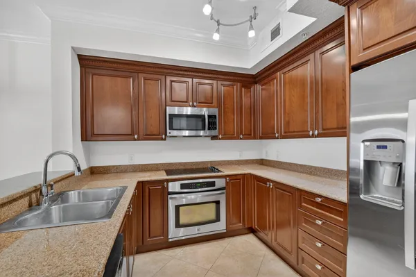 $1,995 | 4 Renaissance Way, Unit 4109, Boynton Beach, FL 33426
