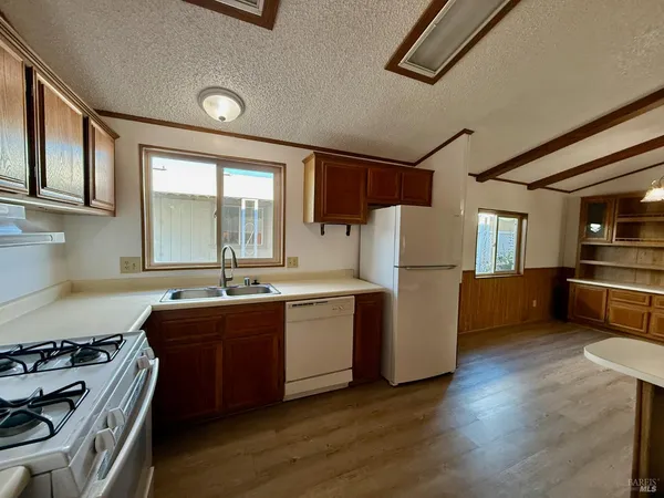 $165,000 | 8148 D Street, Windsor, CA 95492