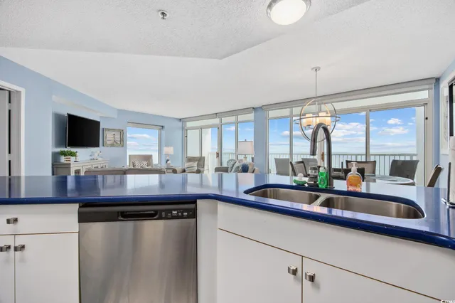 $3,000 | 161 Seawatch Drive, Unit 1117, Myrtle Beach, SC 29572