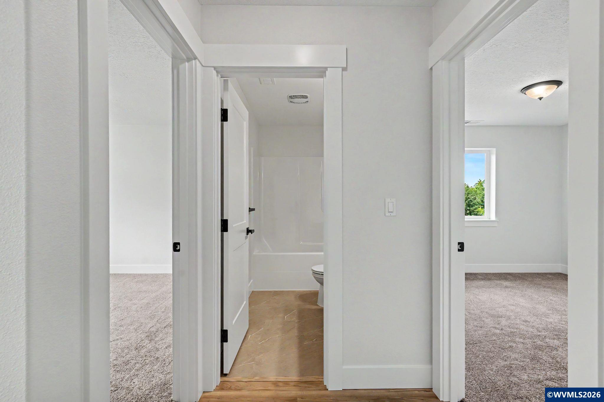 5642 Jeremy Vly Road Southeast Salem, OR 97306 - Photo 4 of 43