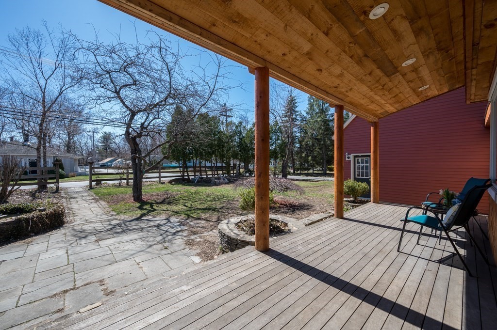 347 Whalom Road Lunenburg, MA 01462 - Photo 21 of 23 Gallery Image 21