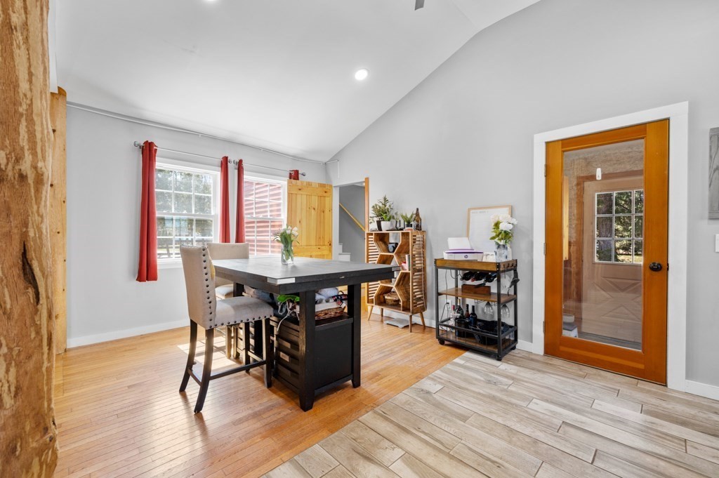 347 Whalom Road Lunenburg, MA 01462 - Photo 7 of 23 Gallery Image 7