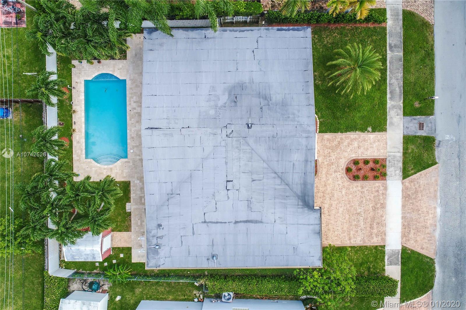 8271 Southwest 29th Street Miami, FL 33155 - Photo 4 of 24 Gallery Image 4