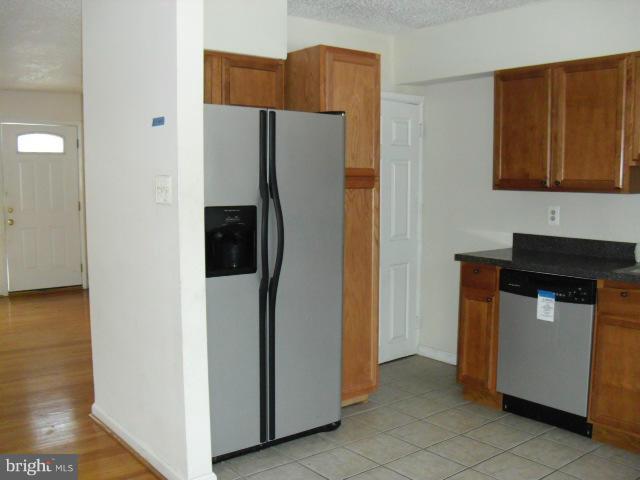 808 Reverdy Road Baltimore, MD 21212 - Photo 7 of 11 Kitchen