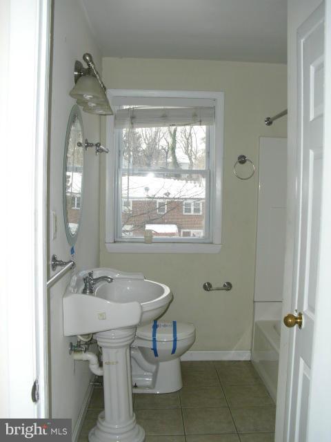 808 Reverdy Road Baltimore, MD 21212 - Photo 10 of 11 Bath