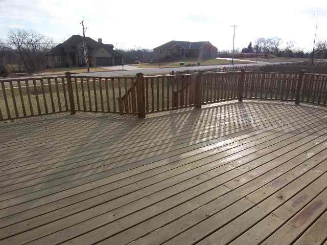 525 Greystone Washington, IL 61571 - Photo 8 of 9 Gallery Image 8