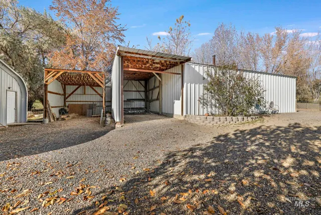 $699,000 | 1225 East 4325 North, Buhl, ID 83316