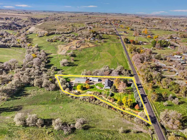 $699,000 | 1225 East 4325 North, Buhl, ID 83316