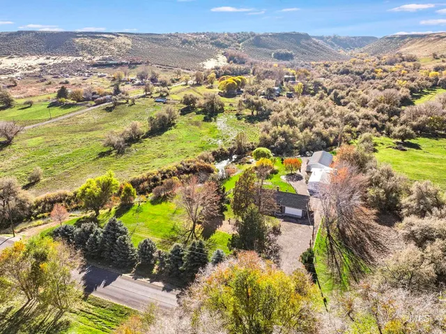 $699,000 | 1225 East 4325 North, Buhl, ID 83316