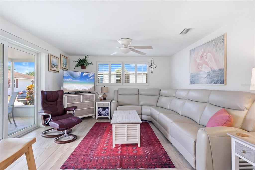 6154 Midnight Pass Road, Unit 7C Sarasota, FL 34242 - Photo 19 of 45