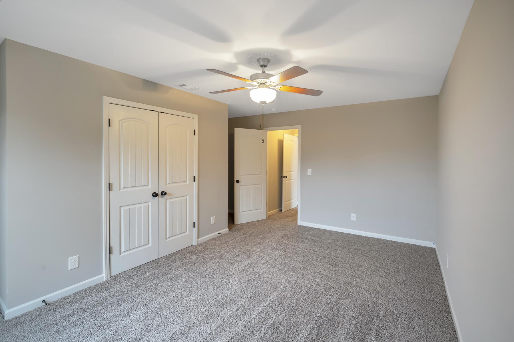 1240 B Bluebird Road Lebanon, TN 37087 - Photo 6 of 10 Third bedroom.