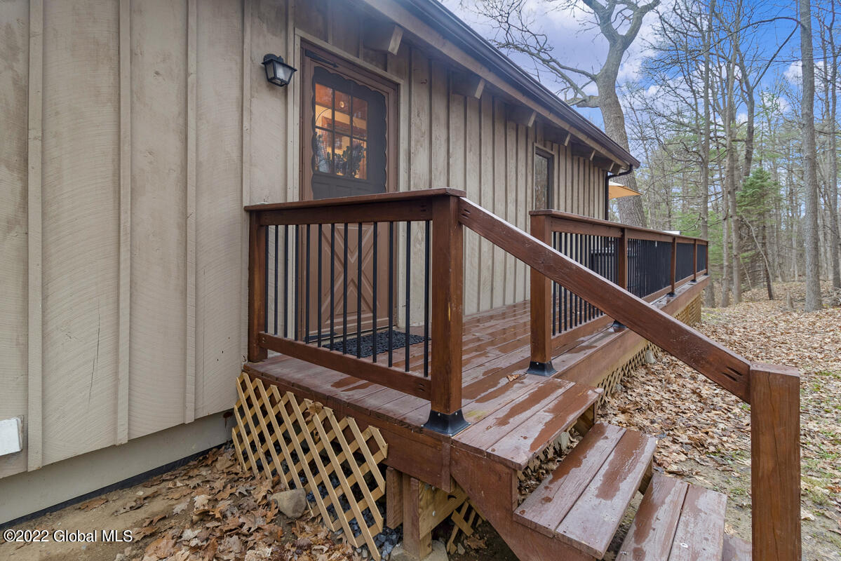55 Bluff Road Rexford, NY 12148 - Photo 50 of 60 54