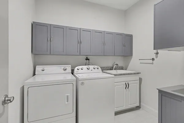 $715,000 | 3110 Millbury Lane, Ann Arbor, MI 48105
