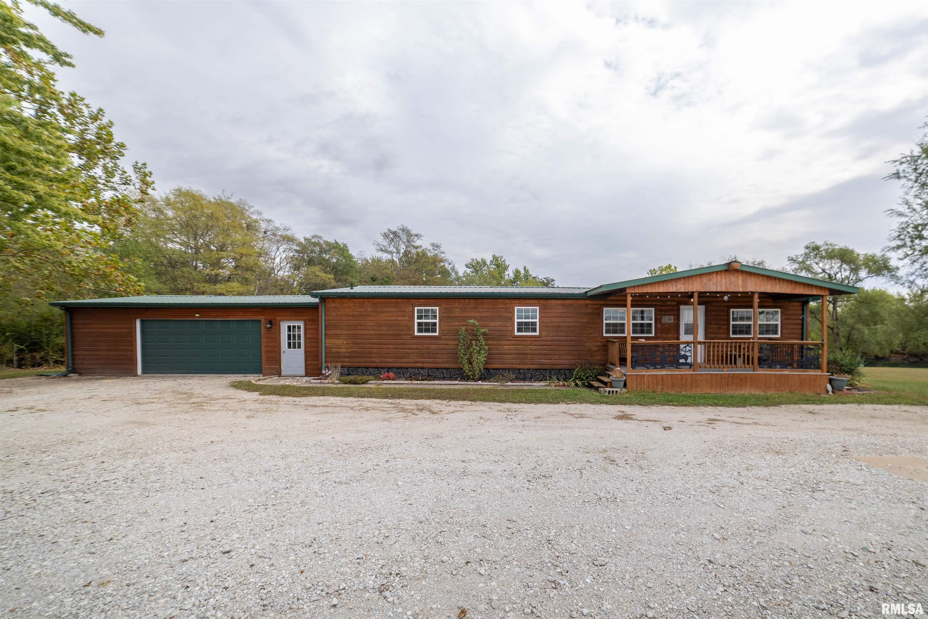 85 North Co Road 2940 Augusta, IL 62311 - Photo 1 of 55