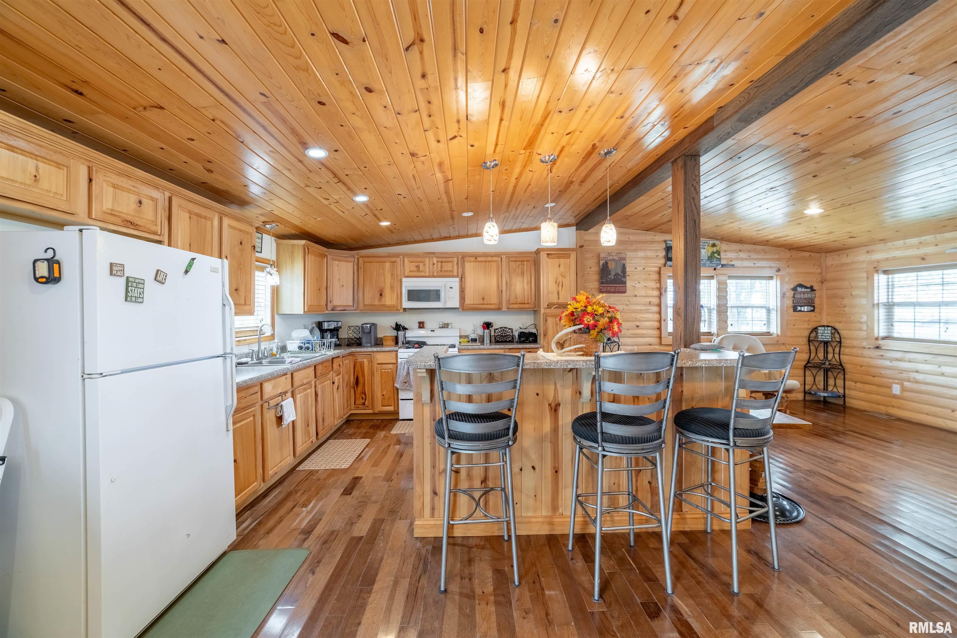 85 North Co Road 2940 Augusta, IL 62311 - Photo 13 of 55