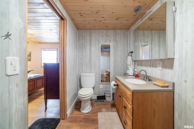 $262,500 | 85 North Co Road 2940, Augusta, IL 62311