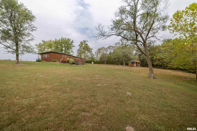 $262,500 | 85 North Co Road 2940, Augusta, IL 62311