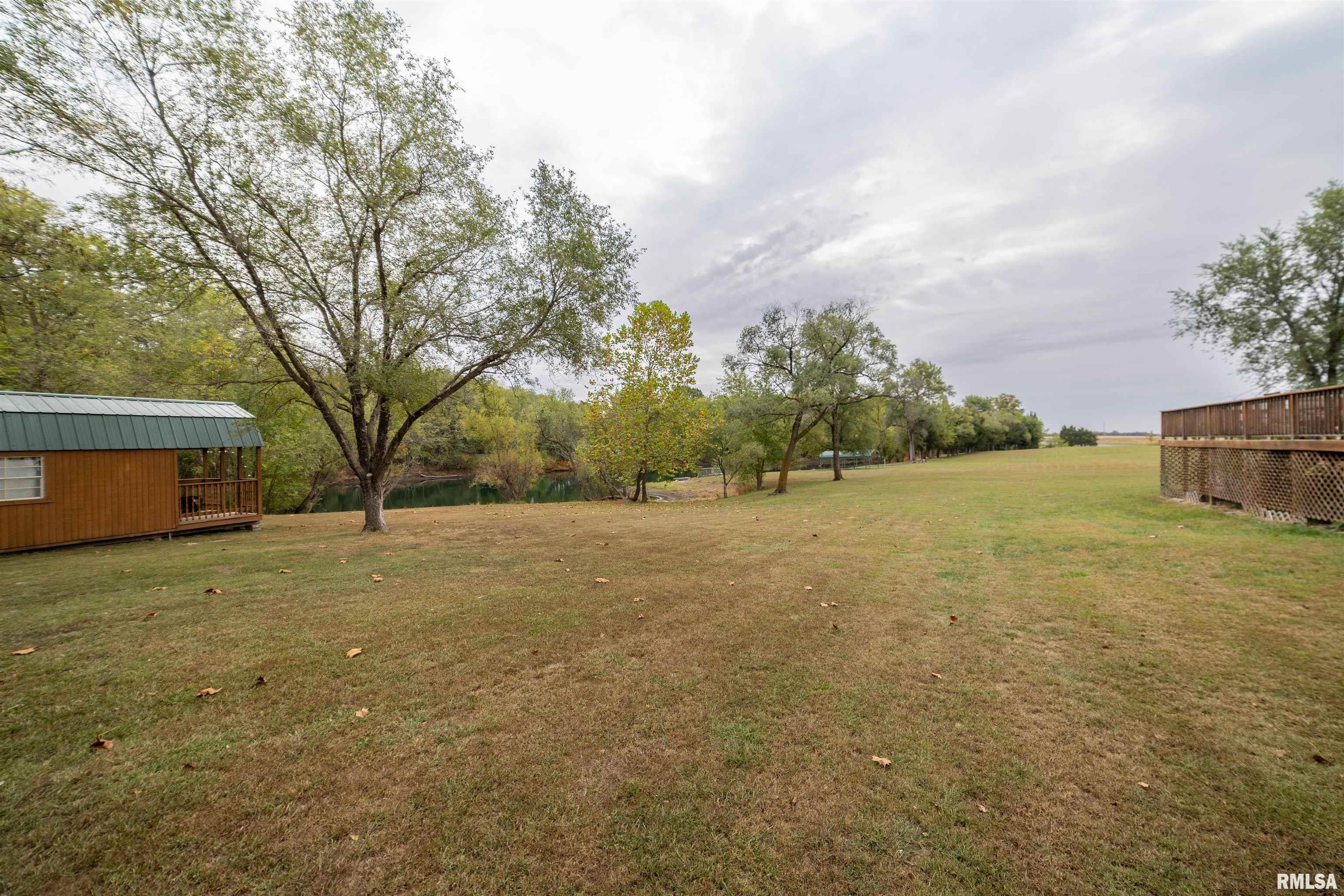 85 North Co Road 2940 Augusta, IL 62311 - Photo 39 of 55