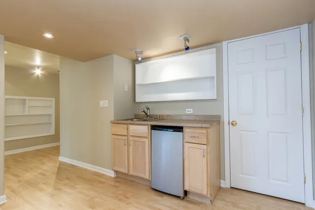 $433,000 | 357 Lucille Lane, Schaumburg, IL 60193