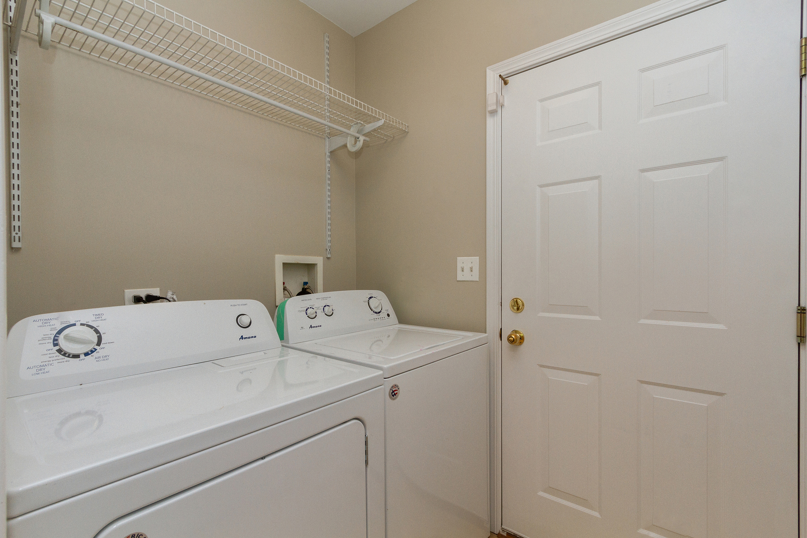 357 Lucille Lane Schaumburg, IL 60193 - Photo 14 of 23