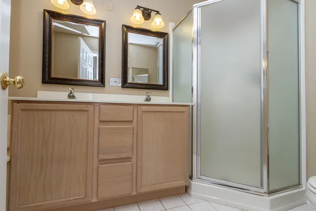 $433,000 | 357 Lucille Lane, Schaumburg, IL 60193