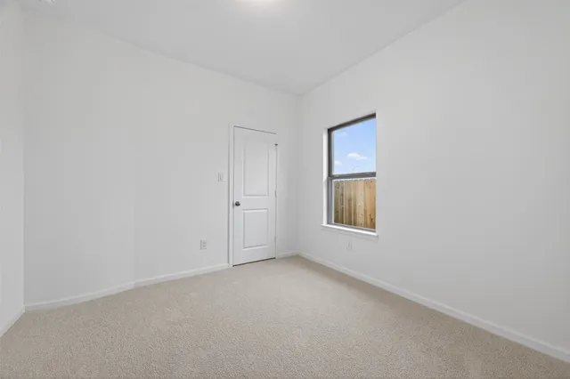 $2,400 | 5015 Bowen Pr Drive, Rosenberg, TX 77471