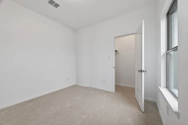 $2,400 | 5015 Bowen Pr Drive, Rosenberg, TX 77471