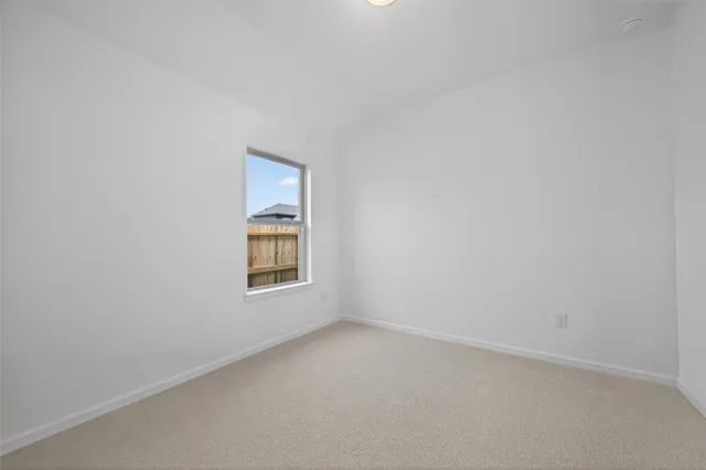 $2,400 | 5015 Bowen Pr Drive, Rosenberg, TX 77471