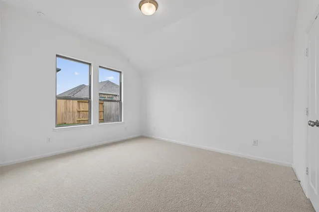 $2,400 | 5015 Bowen Pr Drive, Rosenberg, TX 77471