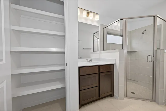 $2,400 | 5015 Bowen Pr Drive, Rosenberg, TX 77471