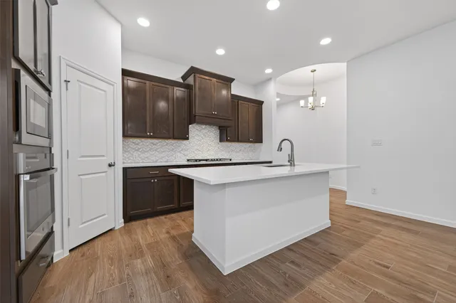 $2,400 | 5015 Bowen Pr Drive, Rosenberg, TX 77471