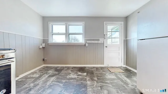 $2,000 | 150 Adams Street, Stratford, CT 06615