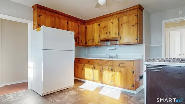 $2,000 | 150 Adams Street, Stratford, CT 06615