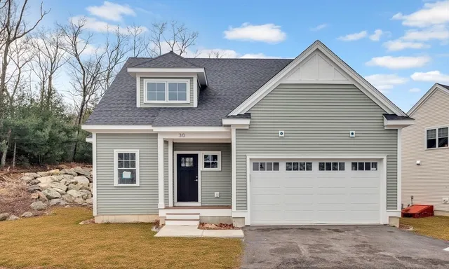 $999,900 | 30 Weber Farm Road, Unit 30, Wrentham, MA 02093