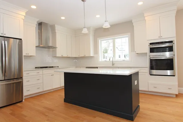 $999,900 | 30 Weber Farm Road, Unit 30, Wrentham, MA 02093