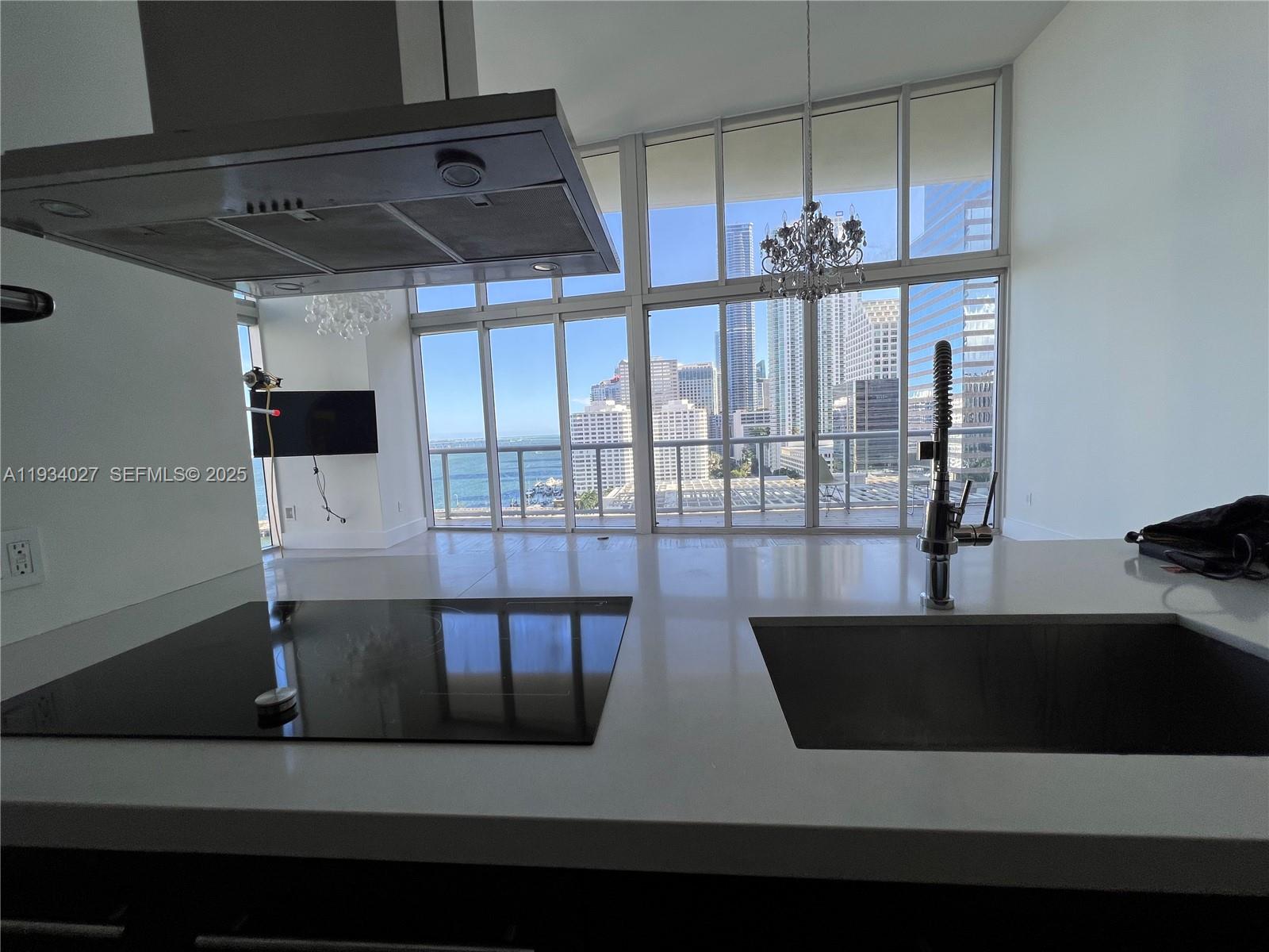 495 Brickell Avenue, Unit 1501 Miami, FL 33131 - Photo 38 of 66