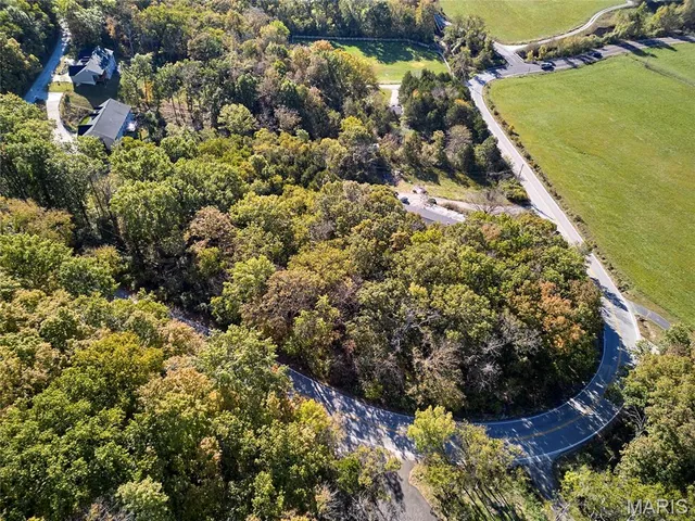 $26,000 | 0 Lots 1-3 Hermitage Hills, Fenton, MO 63026