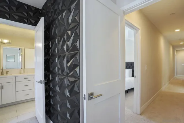 $2,500,000 | 1122 Oliver Avenue, San Diego, CA 92109